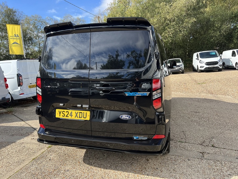 Ford Transit Custom 280 Limited Sport Pack - U898