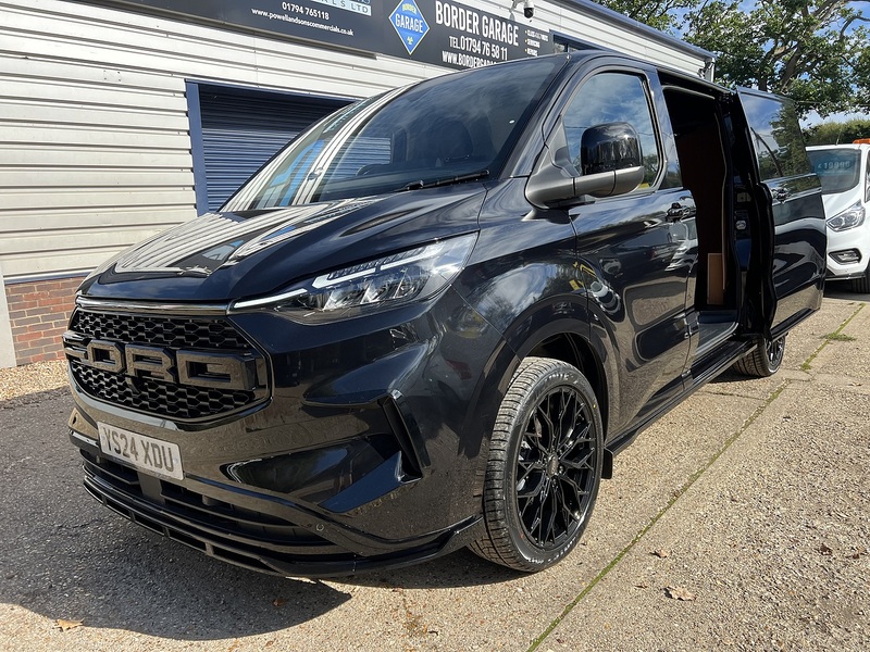 Ford Transit Custom 280 Limited Sport Pack - U898