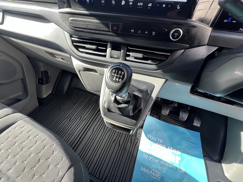 Ford Transit Custom 280 Limited Sport Pack - U898