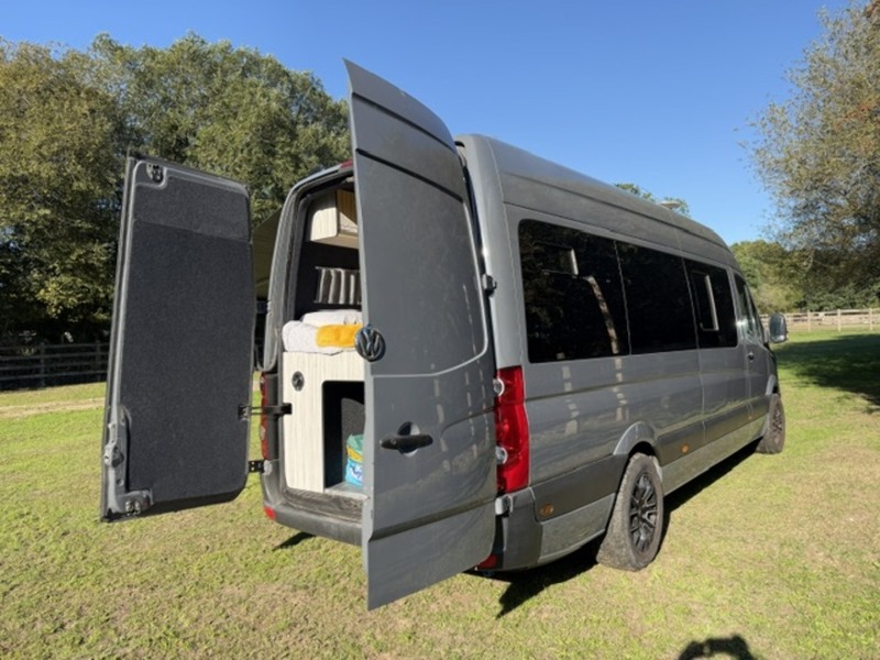 Volkswagen Crafter TDI CR35 Camper - U900