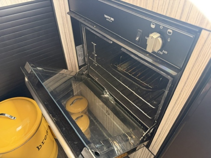 Volkswagen Crafter TDI CR35 Camper - U900