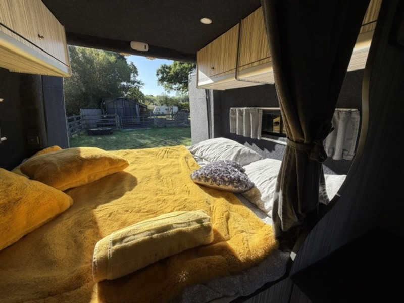 Volkswagen Crafter TDI CR35 Camper - U900