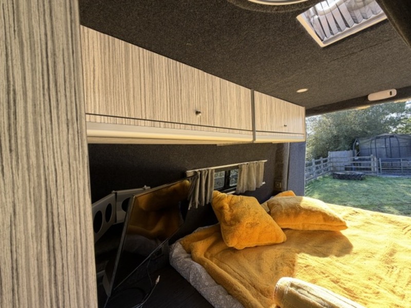 Volkswagen Crafter TDI CR35 Camper - U900