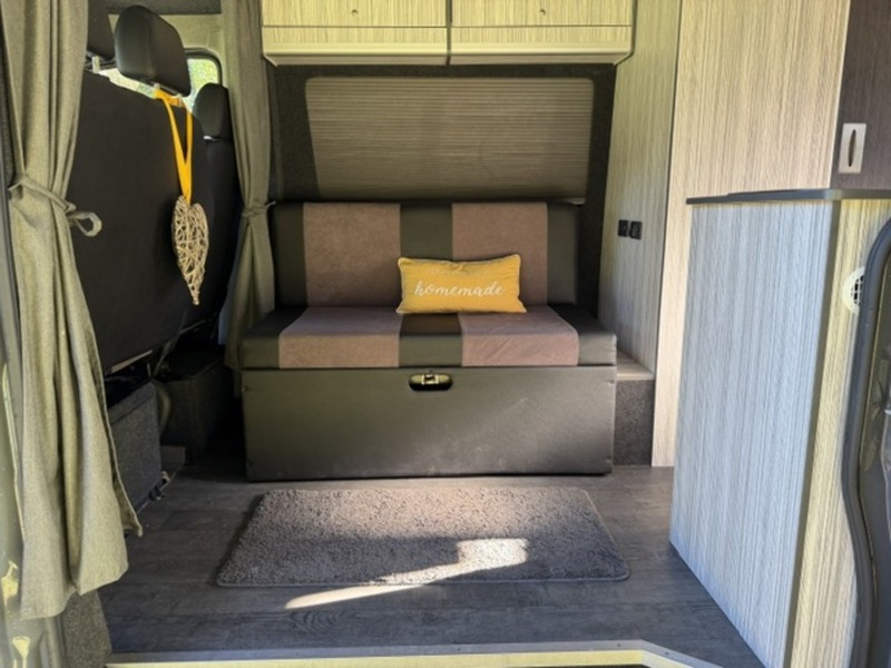 Volkswagen Crafter TDI CR35 Camper - U900