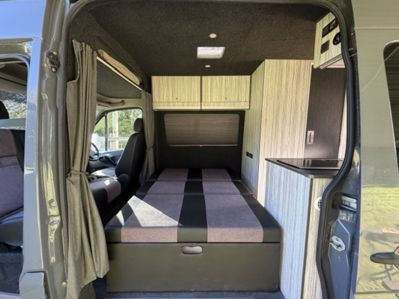 Volkswagen Crafter TDI CR35 Camper - U900