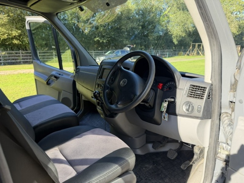 Volkswagen Crafter TDI CR35 Camper - U900