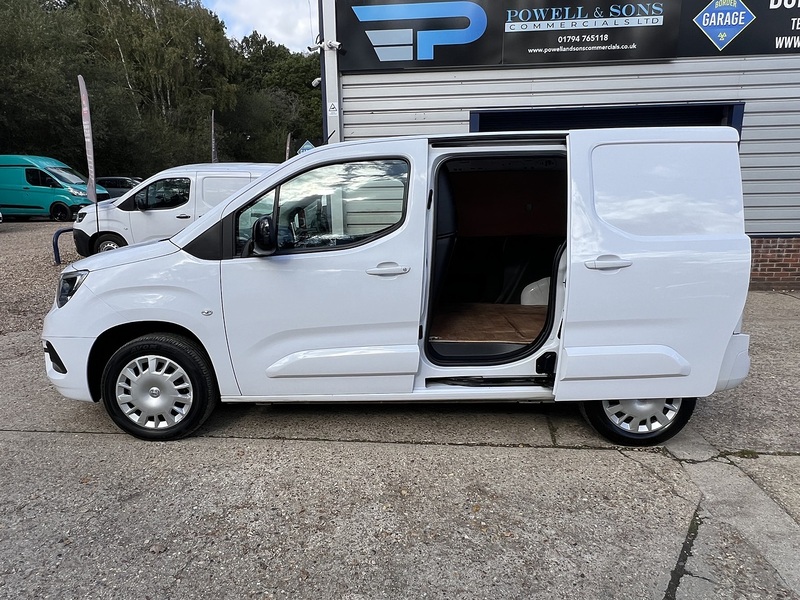 Vauxhall Combo Turbo D 2300 Pro - U903