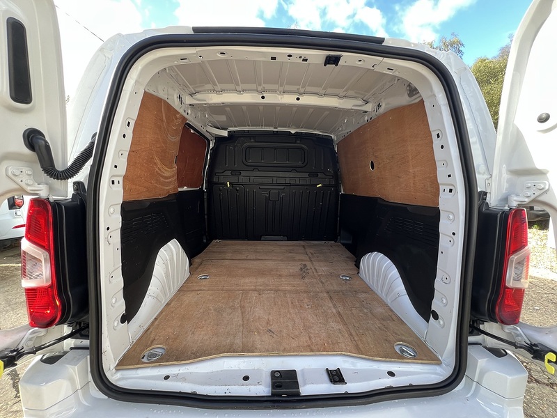 Vauxhall Combo Turbo D 2300 Pro - U903