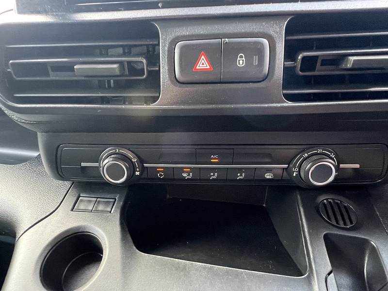 Vauxhall Combo Turbo D 2300 Pro - U903