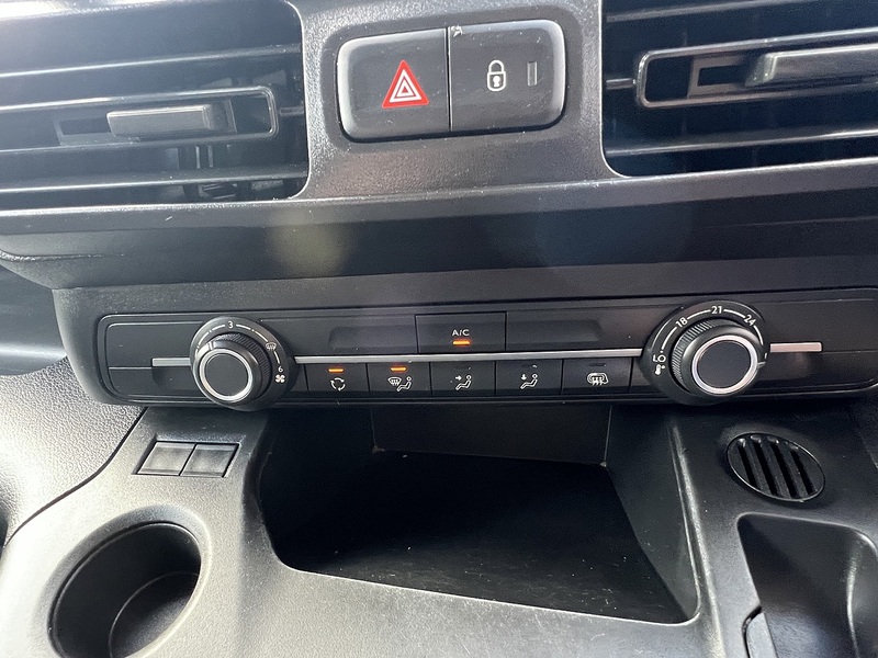 Vauxhall Combo Turbo D 2300 Pro - U903