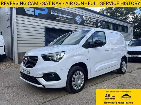Vauxhall Combo 1.5 Turbo D 2900 Pro Panel Van 6dr Diesel Manual L2 H1 Euro 6 (s/s) (100 ps)