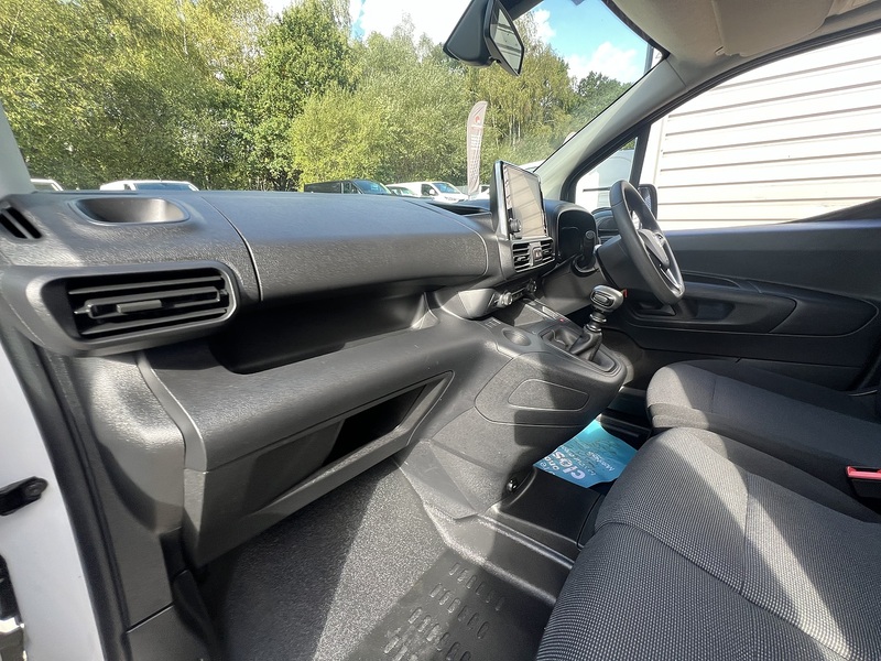 Vauxhall Combo Turbo D 2300 Pro - U904