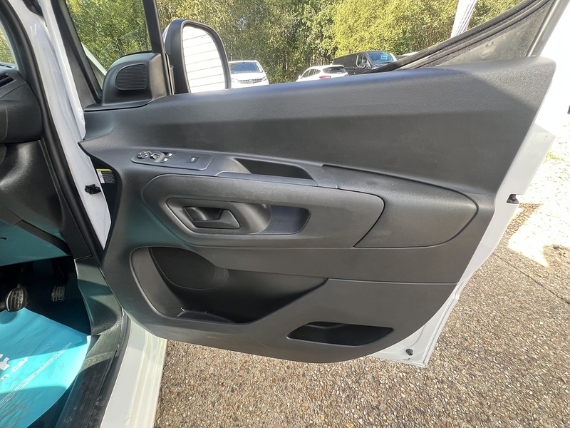 Vauxhall Combo Turbo D 2300 Pro - U904