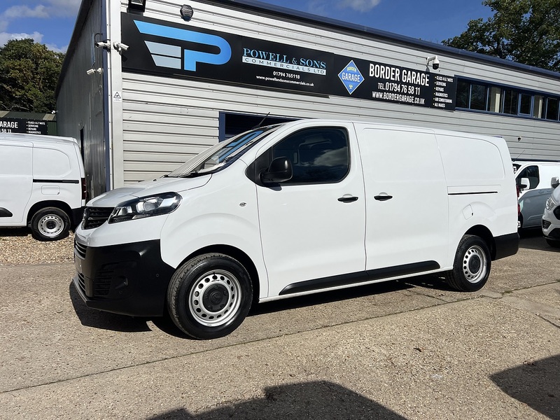 Vauxhall Vivaro Turbo D 2900 Dynamic - U905