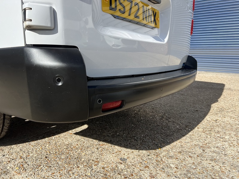 Vauxhall Vivaro Turbo D 2900 Dynamic - U905