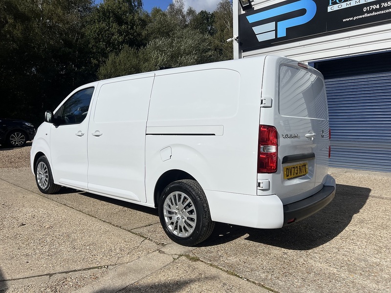 Vauxhall Vivaro Turbo D 2900 Pro - U906
