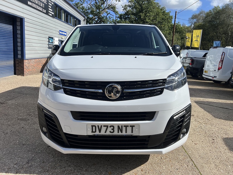 Vauxhall Vivaro Turbo D 2900 Pro - U906