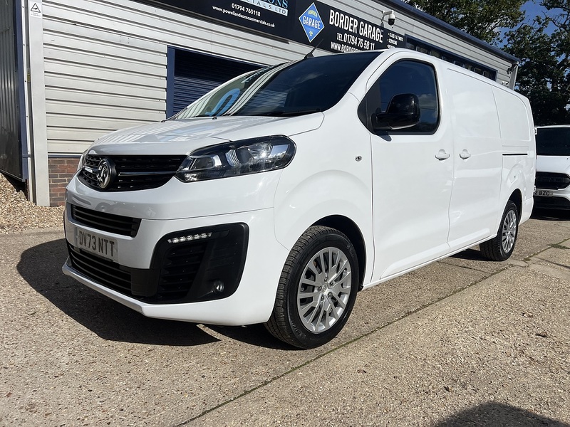 Vauxhall Vivaro Turbo D 2900 Pro - U906