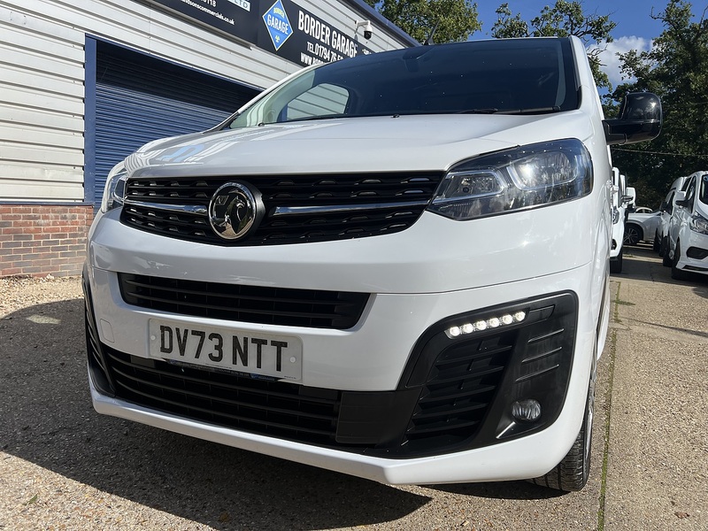 Vauxhall Vivaro Turbo D 2900 Pro - U906