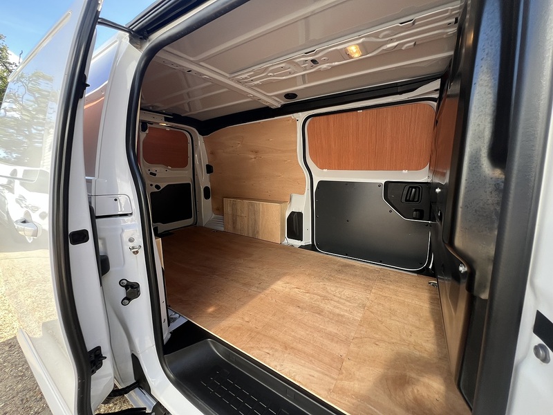 Vauxhall Vivaro Turbo D 2900 Pro - U906