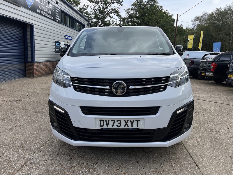 Vauxhall Vivaro Turbo D 2900 Pro - U907