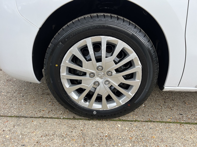 Vauxhall Vivaro Turbo D 2900 Pro - U907