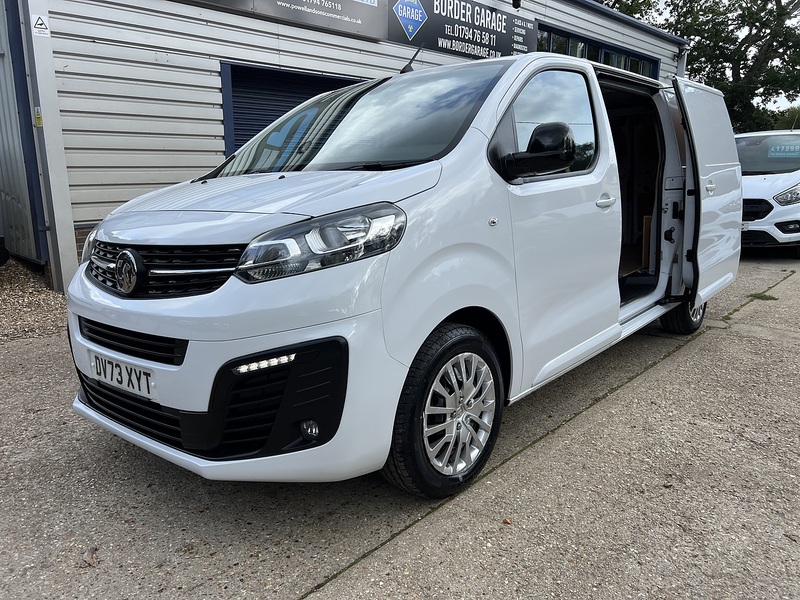 Vauxhall Vivaro Turbo D 2900 Pro - U907