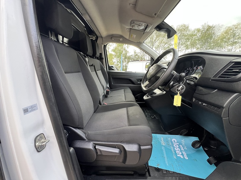 Vauxhall Vivaro Turbo D 2900 Pro - U907