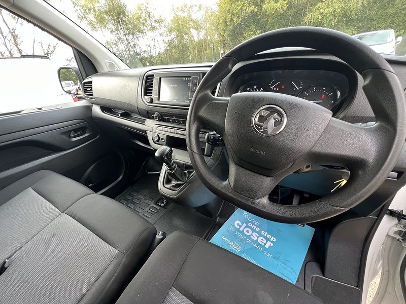Vauxhall Vivaro Turbo D 2900 Pro - U907