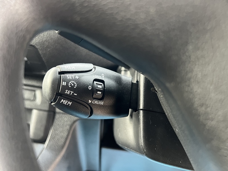 Vauxhall Vivaro Turbo D 2900 Pro - U907
