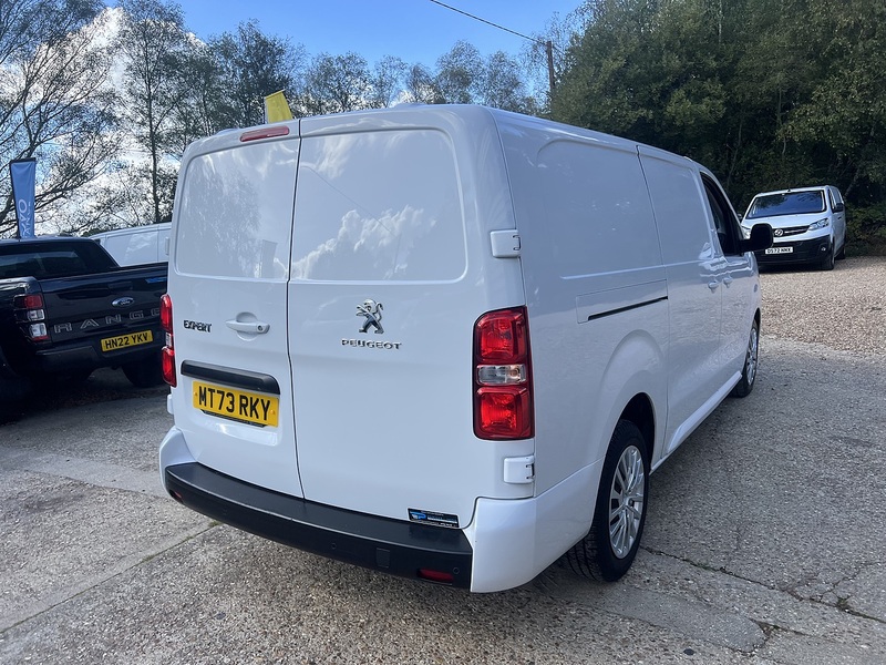 Peugeot Expert BlueHDi 1000 Asphalt Premium + - U908