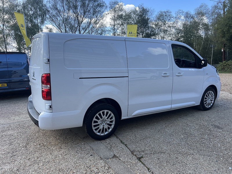 Peugeot Expert BlueHDi 1000 Asphalt Premium + - U908