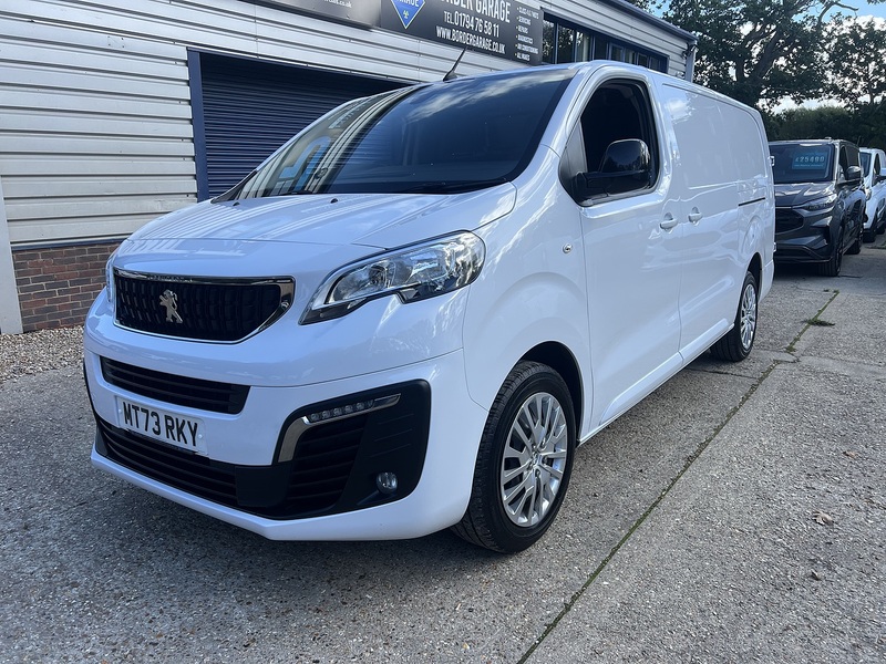 Peugeot Expert BlueHDi 1000 Asphalt Premium + - U908