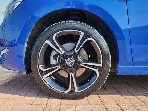 Vauxhall Corsa Turbo GS - U1007