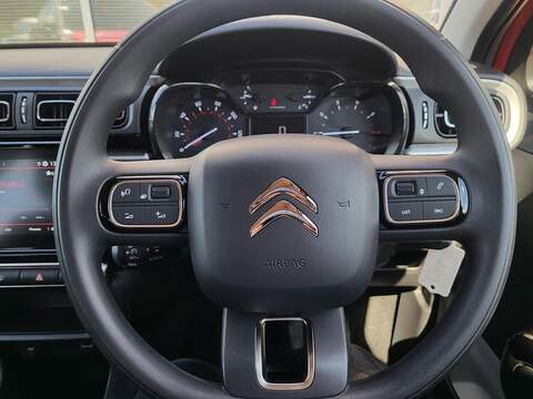 Citroen C3 PureTech PLUS - U1013