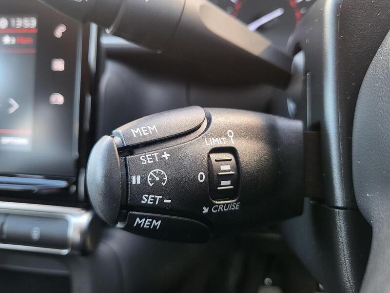 Citroen C3 PureTech PLUS - U1013