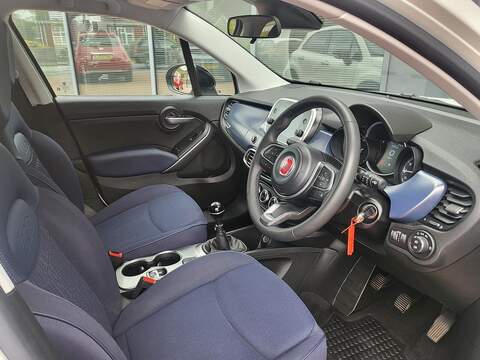 Fiat 500X FireFly Turbo Club - U1014