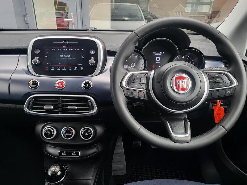 Fiat 500X FireFly Turbo Club - U1014