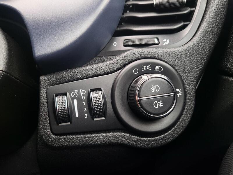 Fiat 500X FireFly Turbo Club - U1014