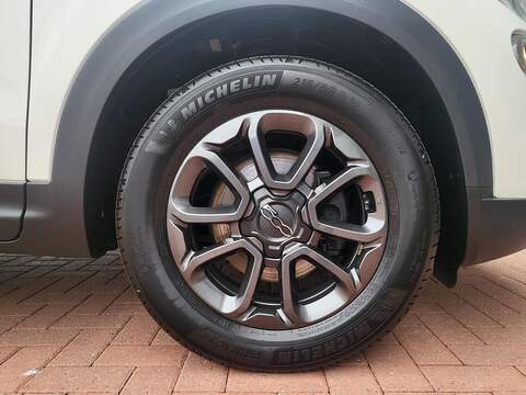 Fiat 500X FireFly Turbo Club - U1014