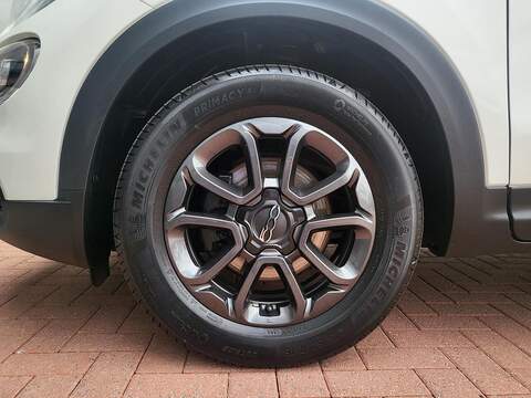 Fiat 500X FireFly Turbo Club - U1014