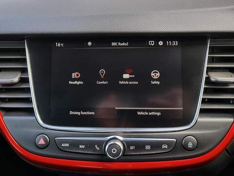 Vauxhall Crossland Turbo GS - U1015