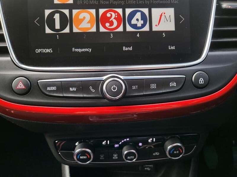 Vauxhall Crossland Turbo GS - U1015