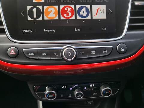 Vauxhall Crossland Turbo GS - U1015