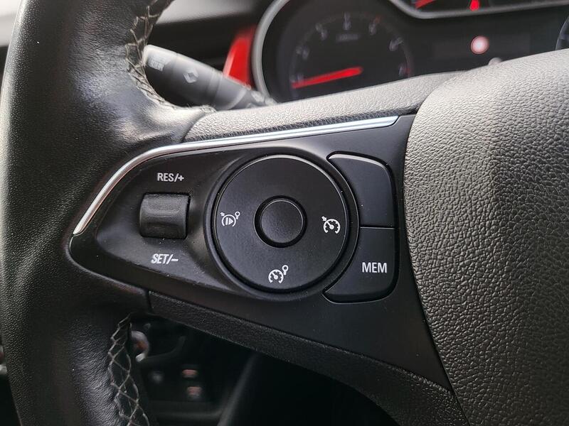 Vauxhall Crossland Turbo GS - U1015