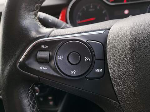 Vauxhall Crossland Turbo GS - U1015