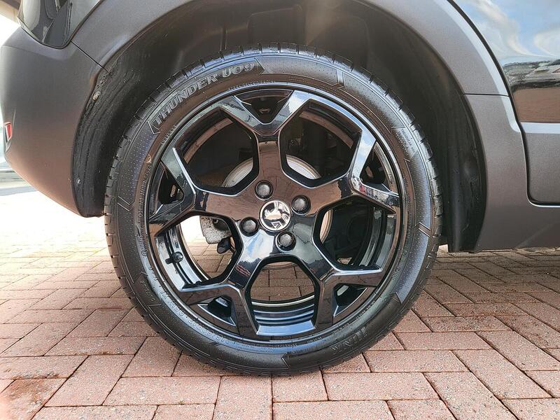 Vauxhall Crossland Turbo GS - U1015
