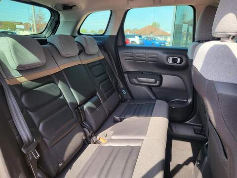 Citroen C3 Aircross PureTech Shine Plus - U1016
