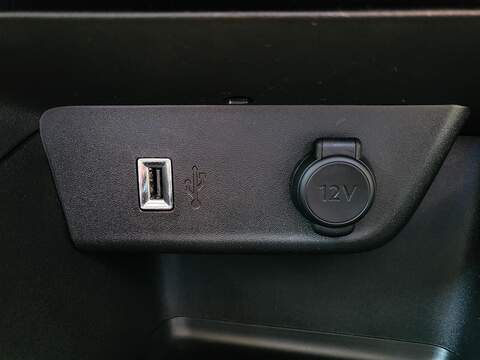 Vauxhall Corsa Turbo SE Premium - U1018