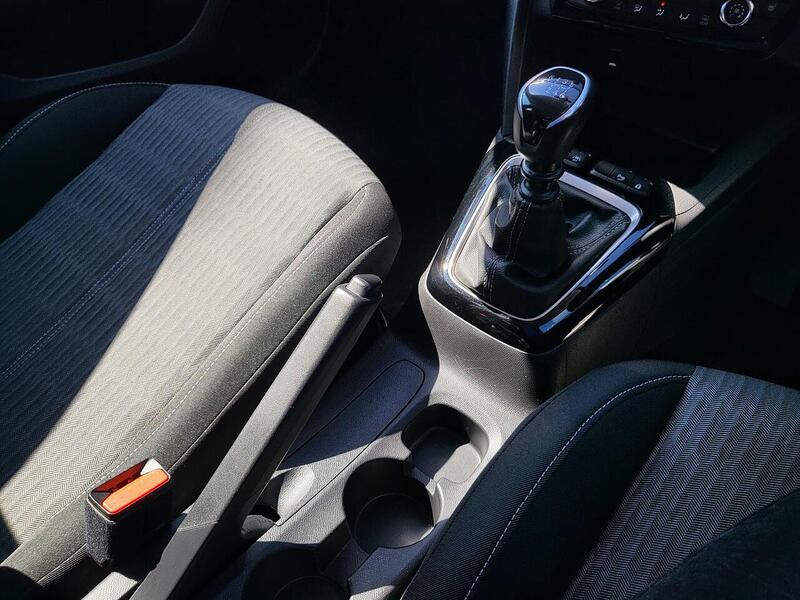 Vauxhall Corsa Turbo SE Premium - U1018